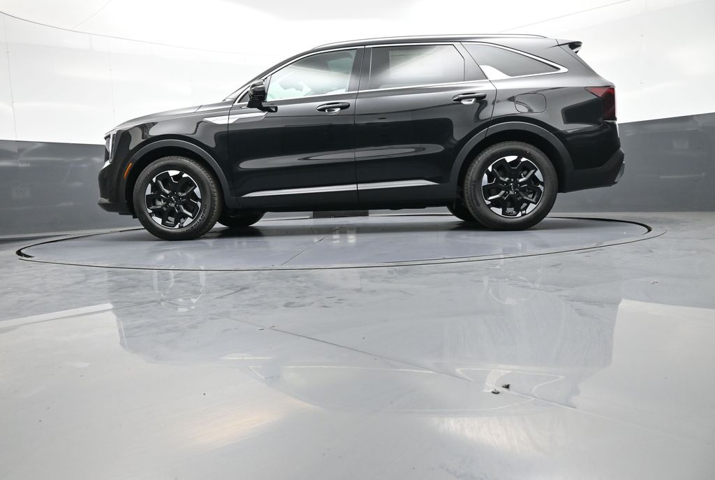2026 Kia Sorento S - Photo 34