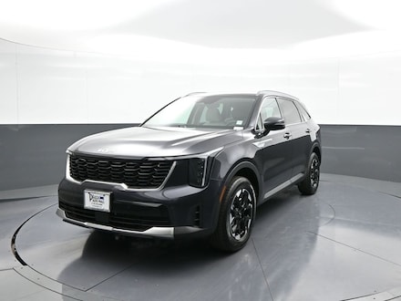 2025 Kia Sorento S SUV