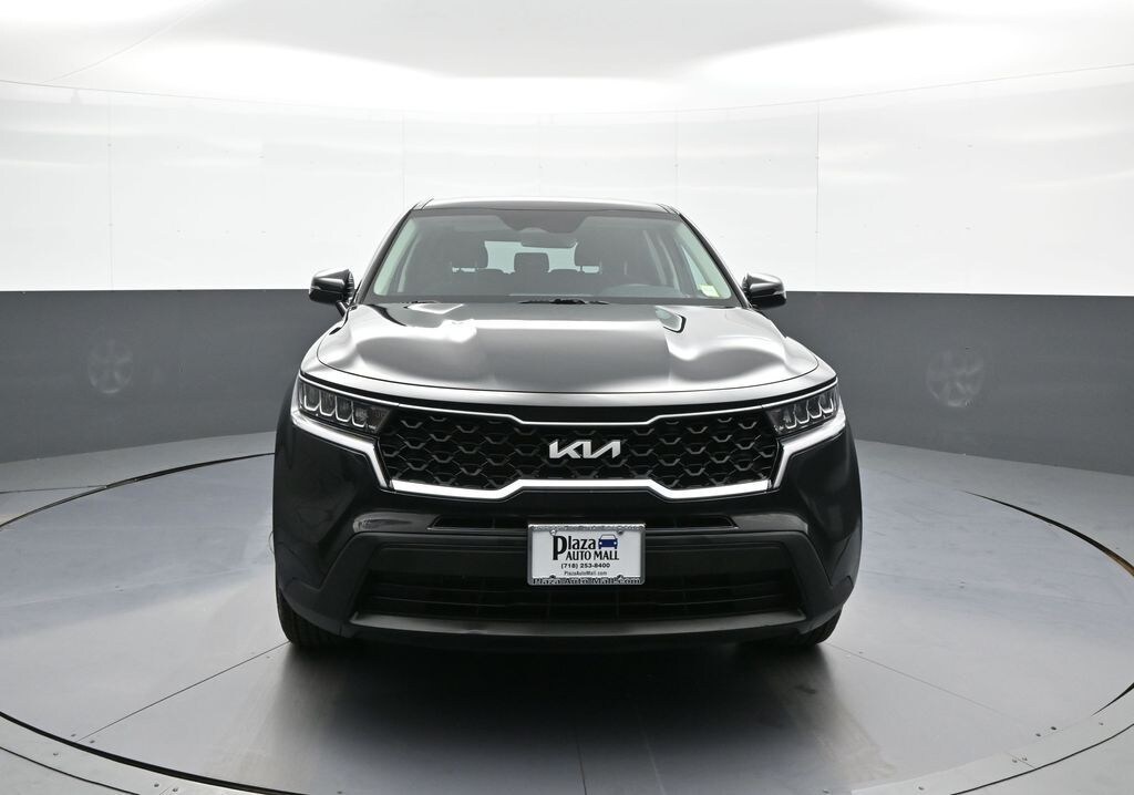 Certified 2023 Kia Sorento LX SUV