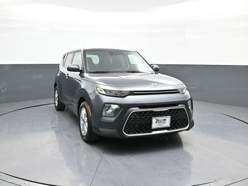 2020 Kia Soul S photo 3