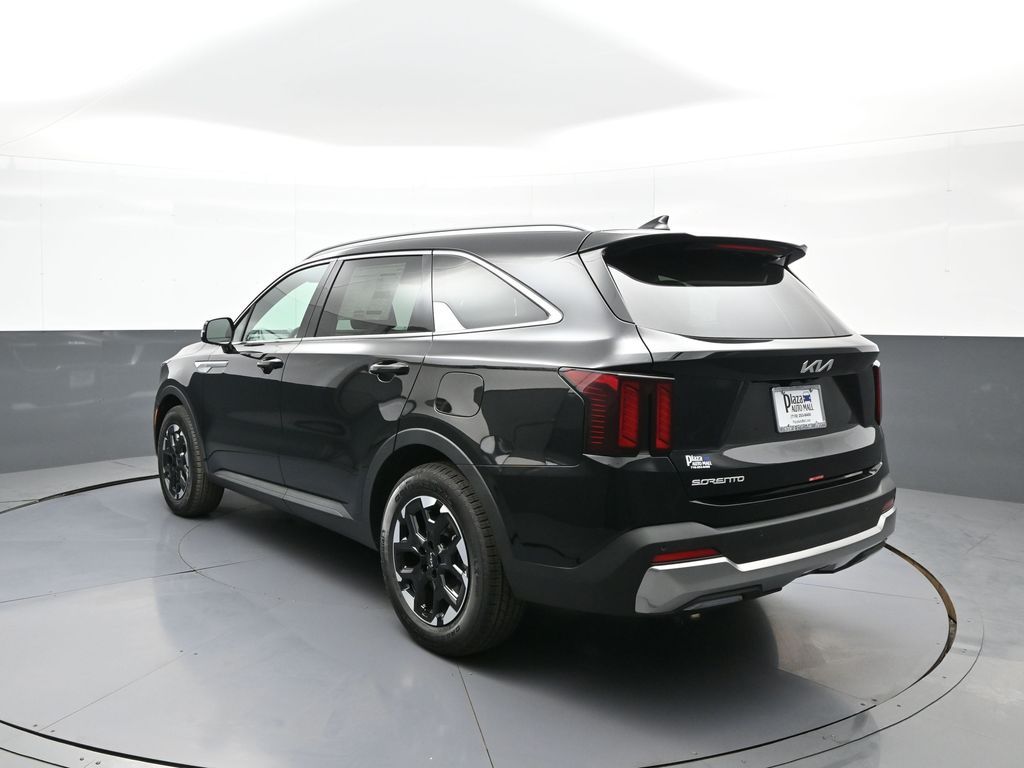 2026 Kia Sorento S - Photo 8