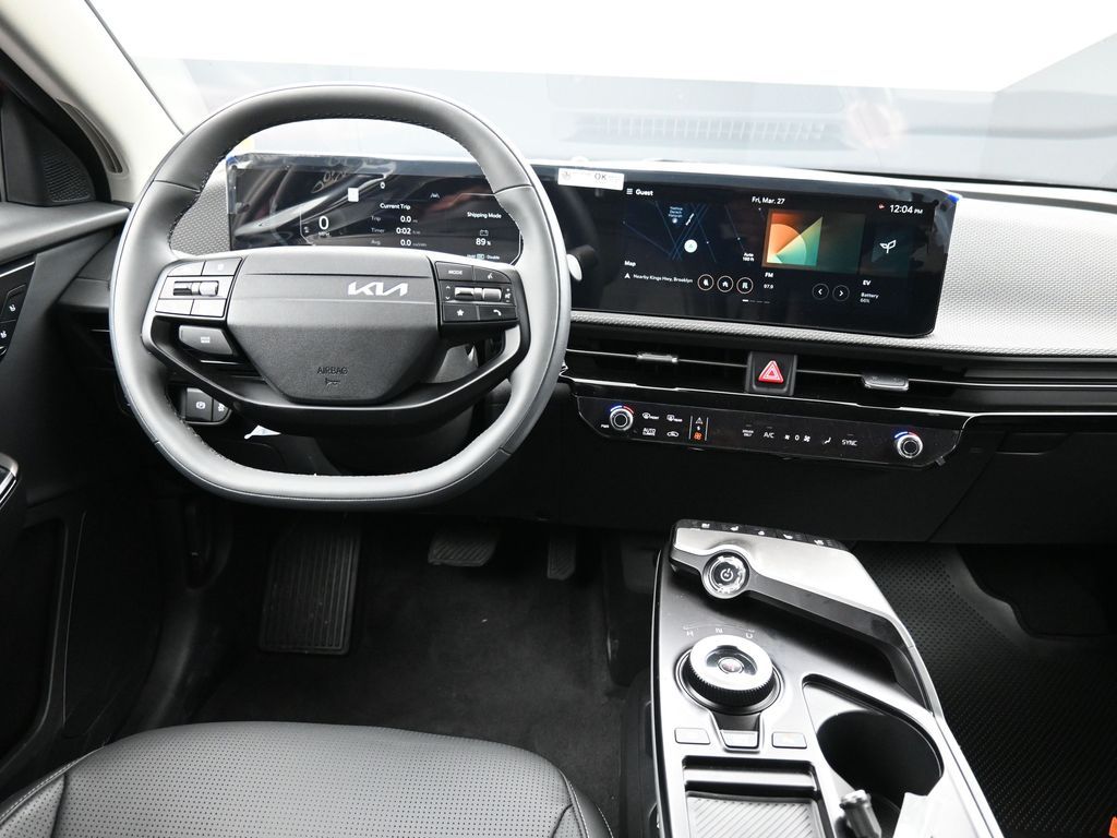 2025 Kia EV6 Wind - Photo 19