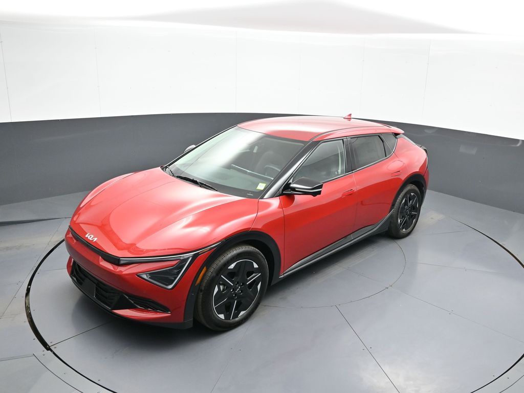 2025 Kia EV6 Wind - Photo 33