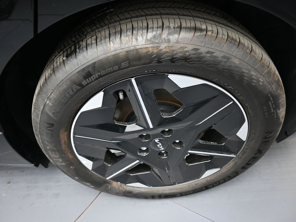 2025 Kia EV6 Wind - Photo 15