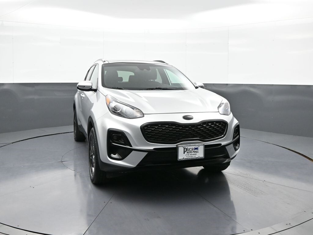 2022 Kia Sportage Nightfall Edition photo 3
