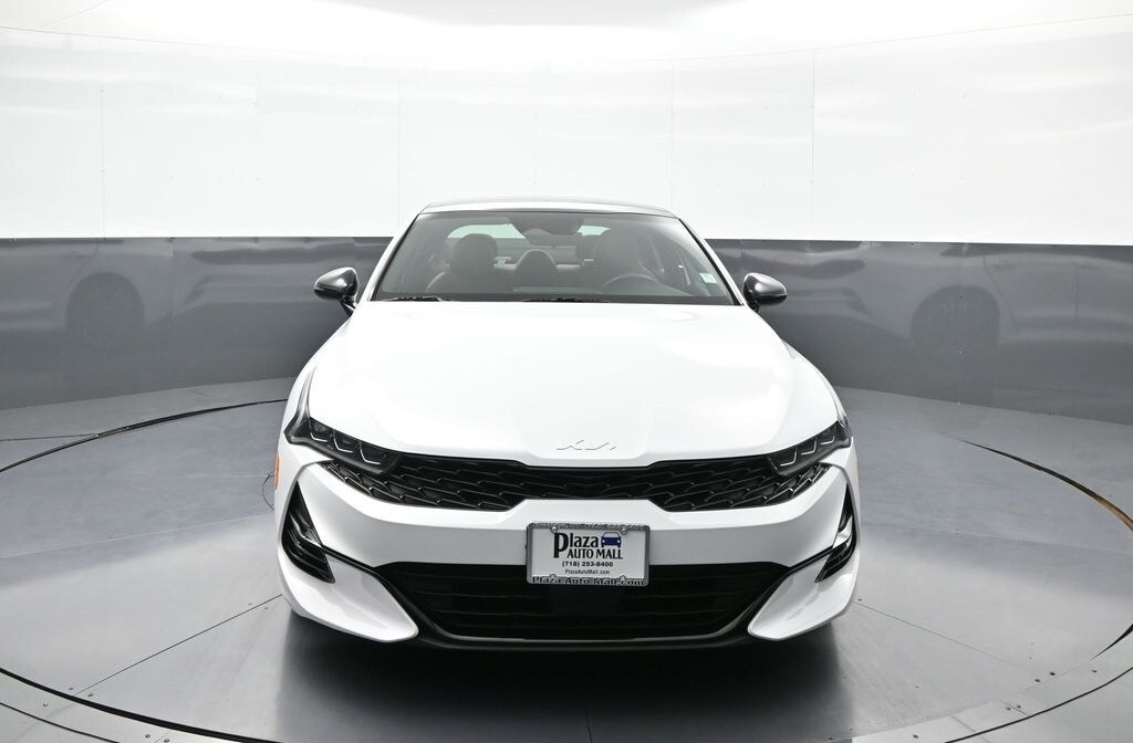 2023 Kia K5 GT-Line photo 2