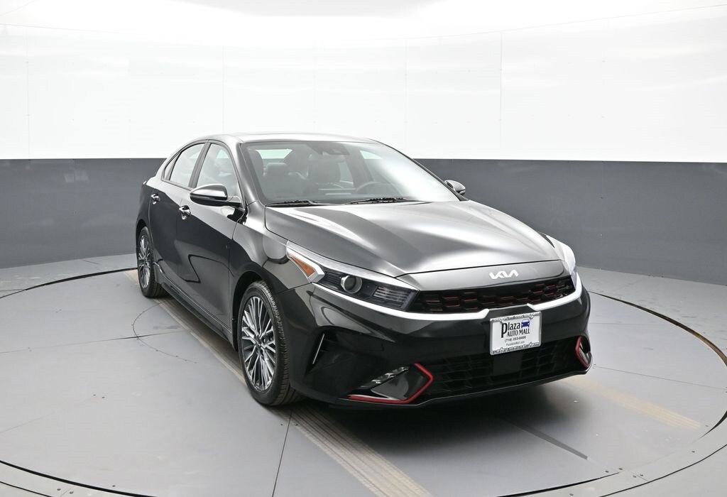 Certified 2023 Kia Forte GT-Line Sedan
