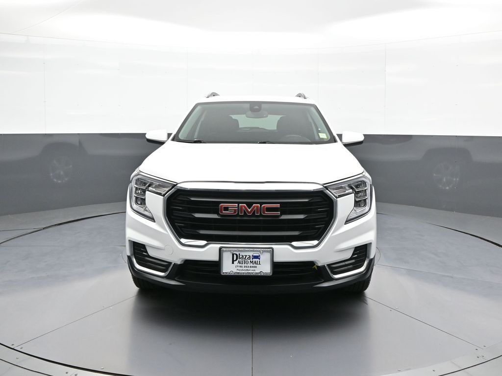 Used 2022 GMC Terrain SLE SUV