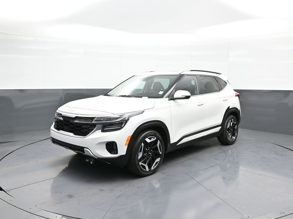 2024 Kia Seltos SX's photo