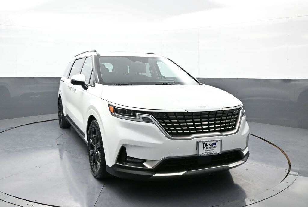 2024 Kia Carnival SX Prestige photo 3