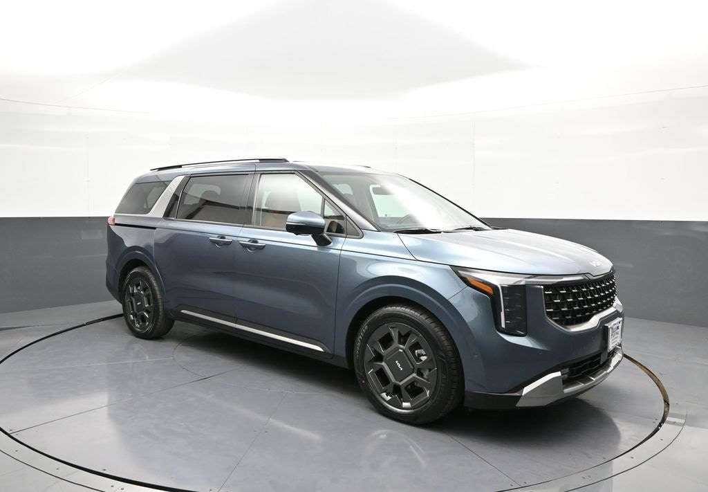 Certified 2025 Kia Carnival SX Minivan/Van