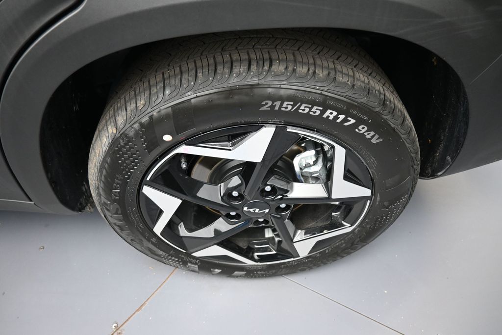 2026 Kia Seltos EX - Photo 15