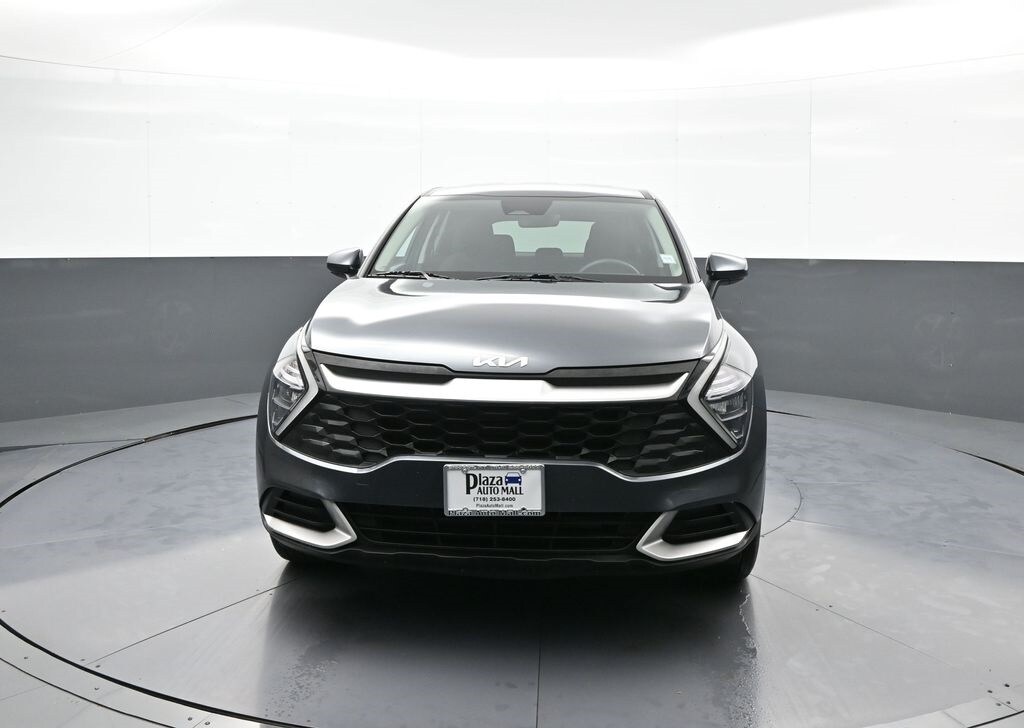 2023 Kia Sportage LX photo 2