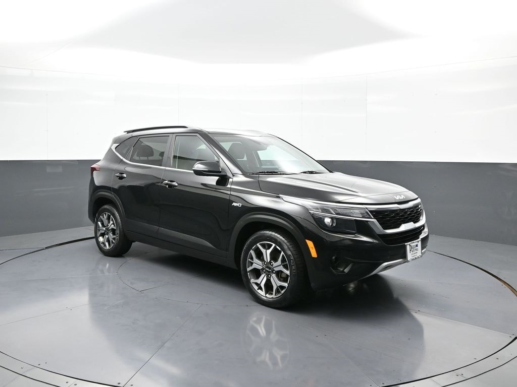 Certified 2023 Kia Seltos EX SUV