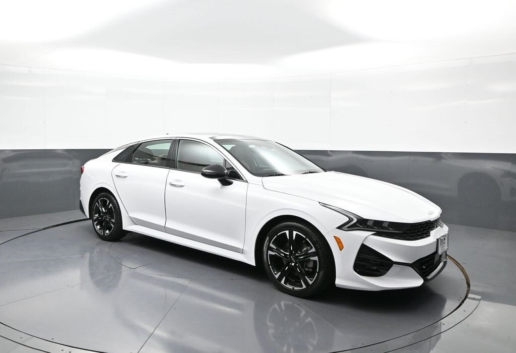 2023 Kia K5 GT-Line photo 4