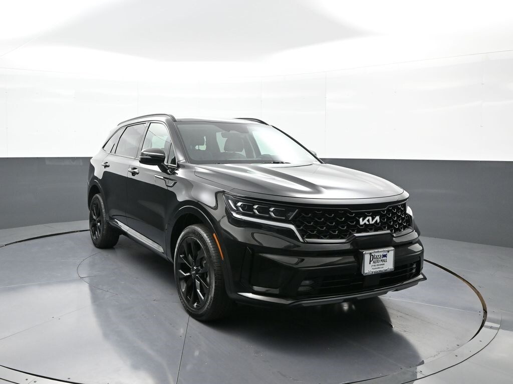 2022 Kia Sorento SX photo 2