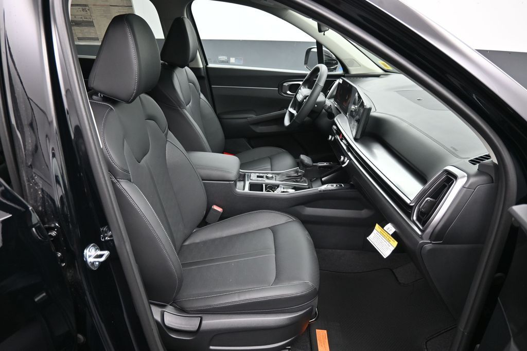 2026 Kia Sorento S - Photo 26