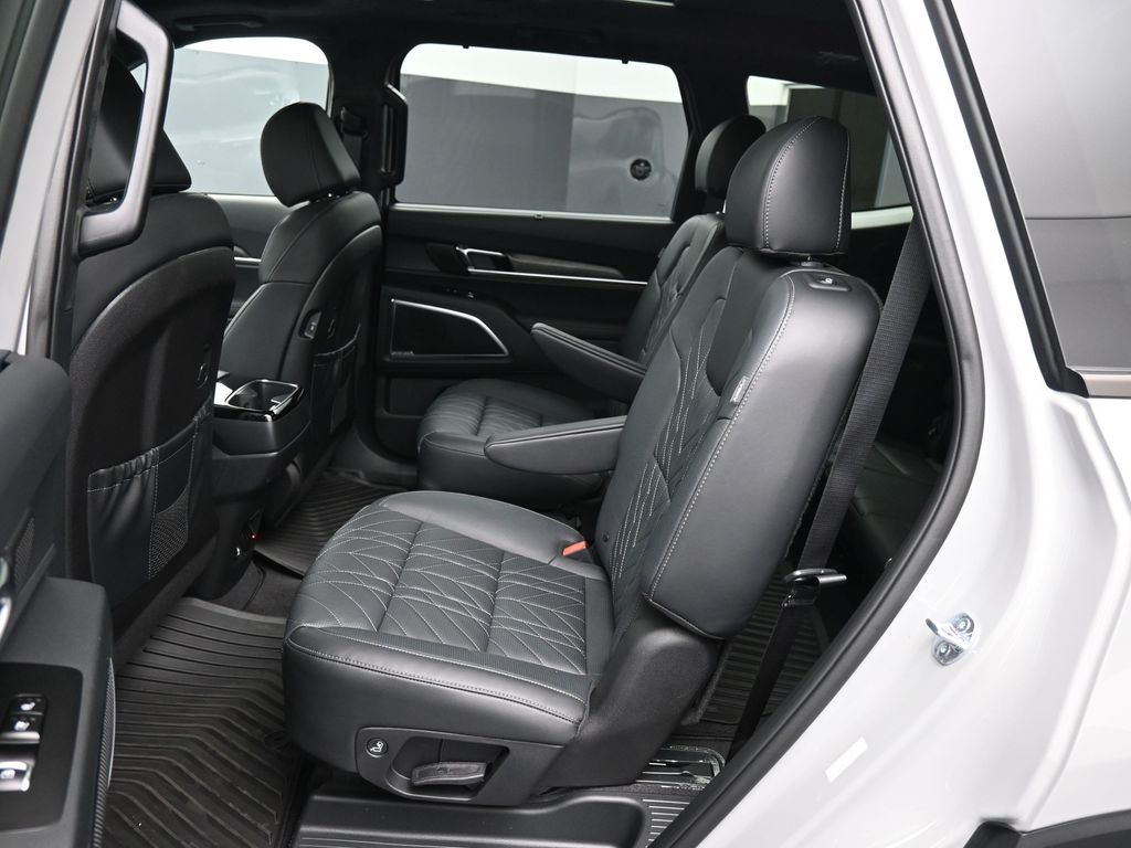 2025 Kia Telluride SX Prestige X-Line - Photo 24