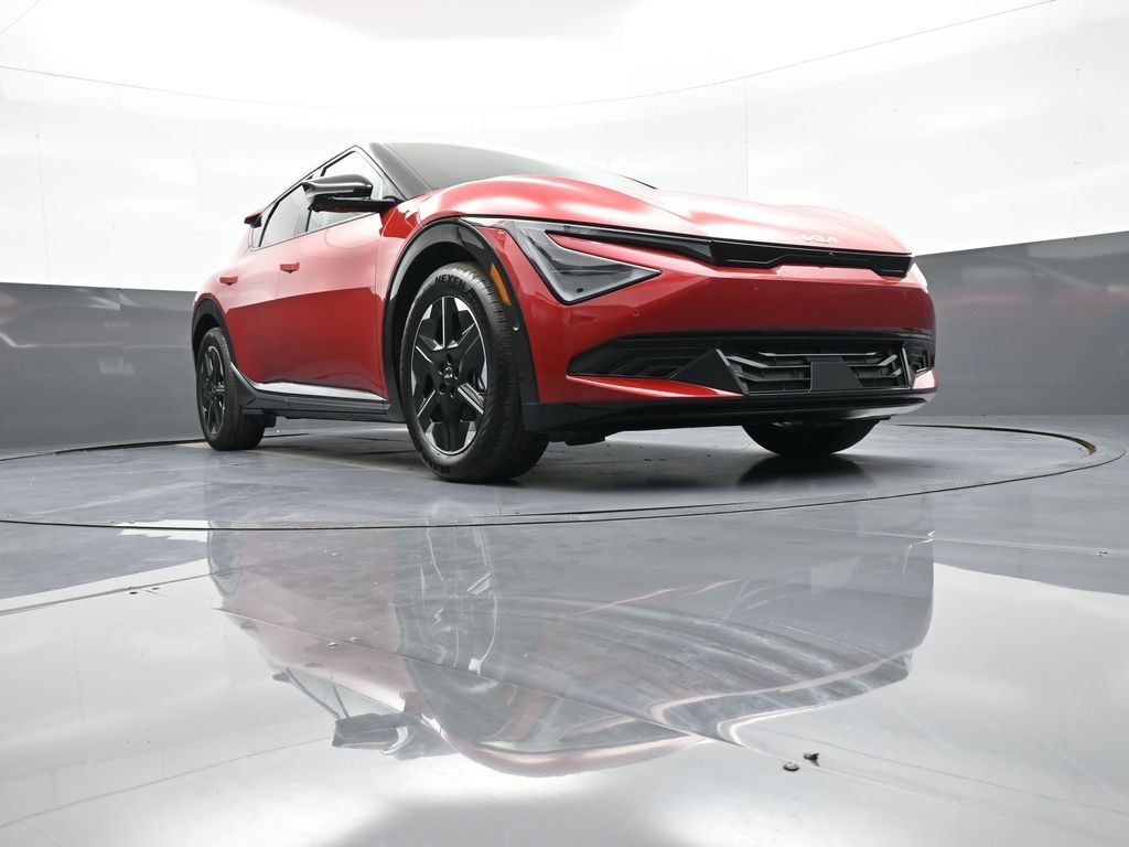 2025 Kia EV6 Wind - Photo 27