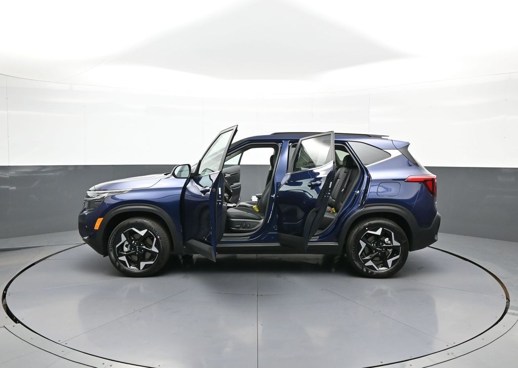 2026 Kia Seltos EX - Photo 42
