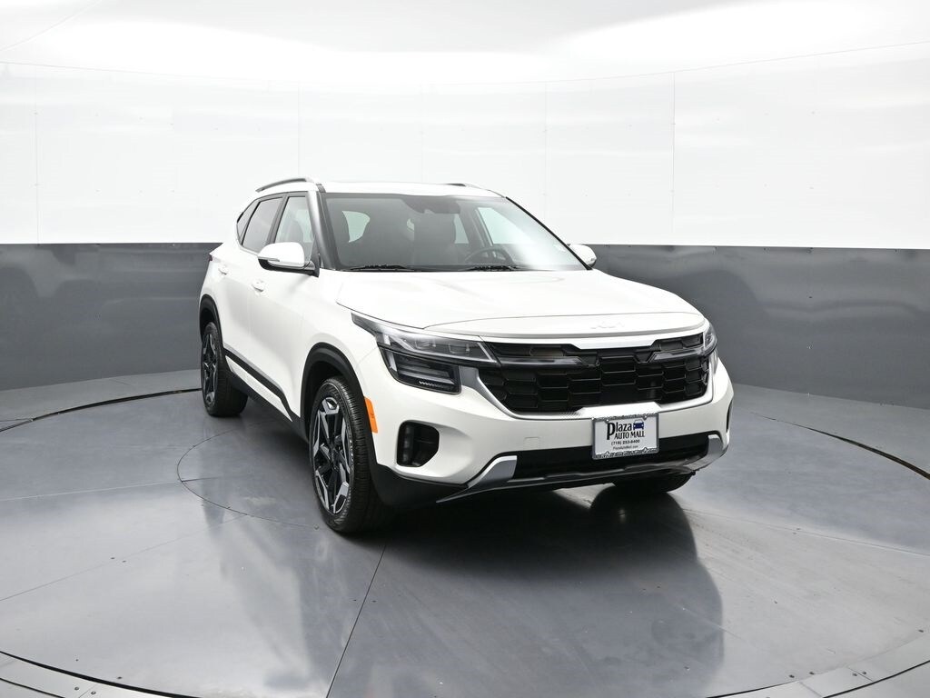 2025 Kia Seltos SX photo 3