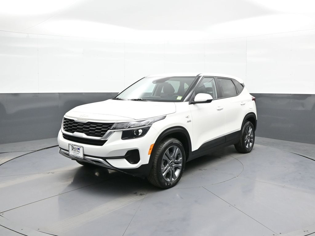 Certified 2023 Kia Seltos LX SUV
