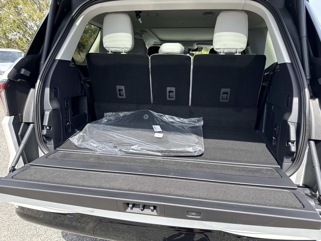 2026 Lincoln Navigator Reserve - Photo 12