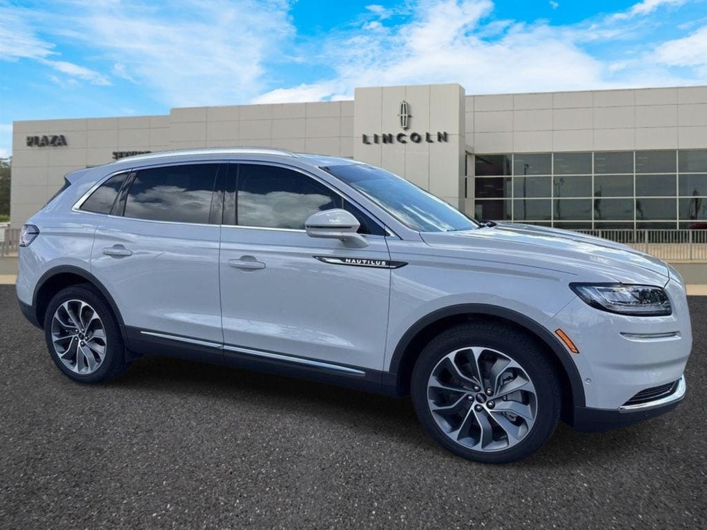 2023 Lincoln Nautilus Reserve AWD's photo