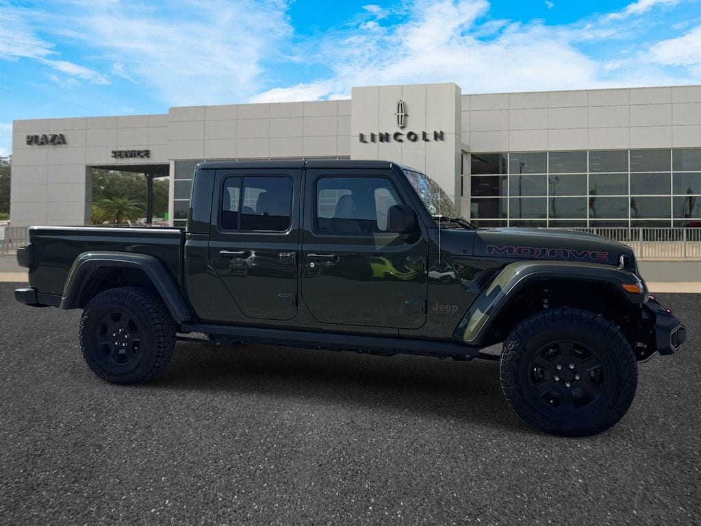 2021 Jeep Gladiator Mojave's photo