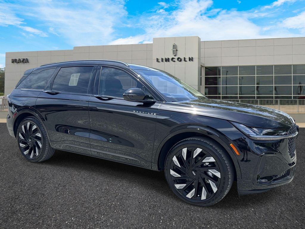 2026 Lincoln Nautilus