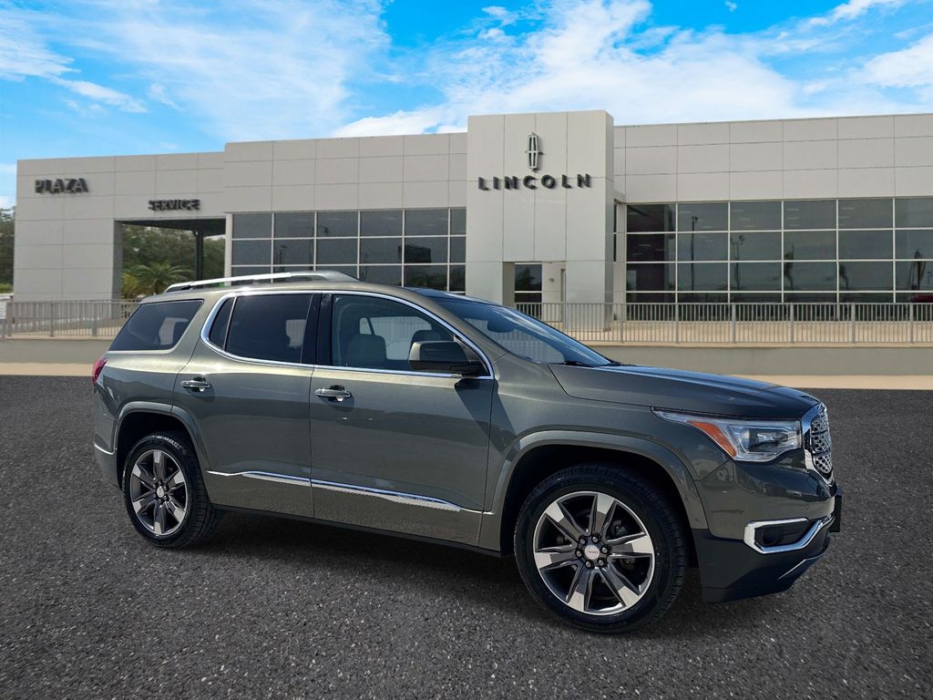 2017 GMC Acadia Denali AWD's photo