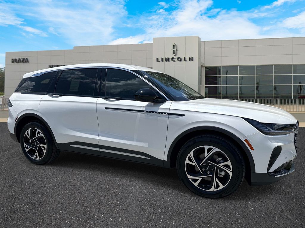2026 Lincoln Nautilus SUV 