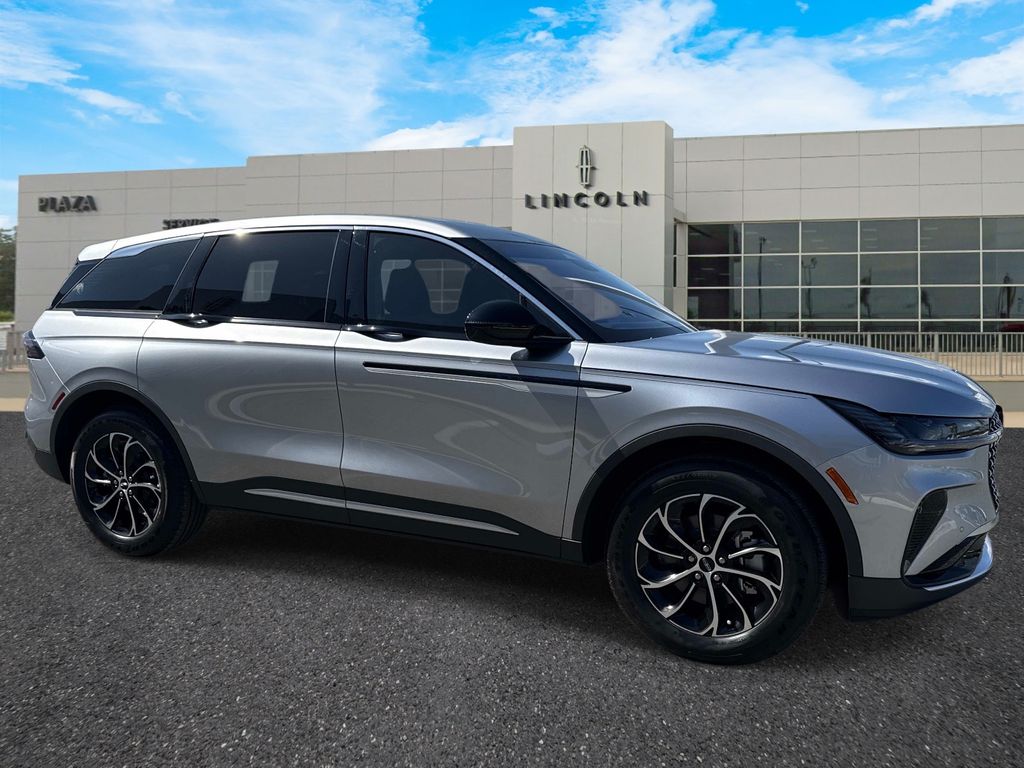 2026 Lincoln Nautilus Premiere AWD's photo