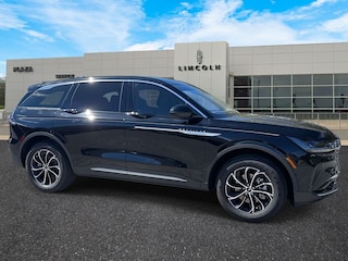 2025 Lincoln Nautilus Premiere SUV