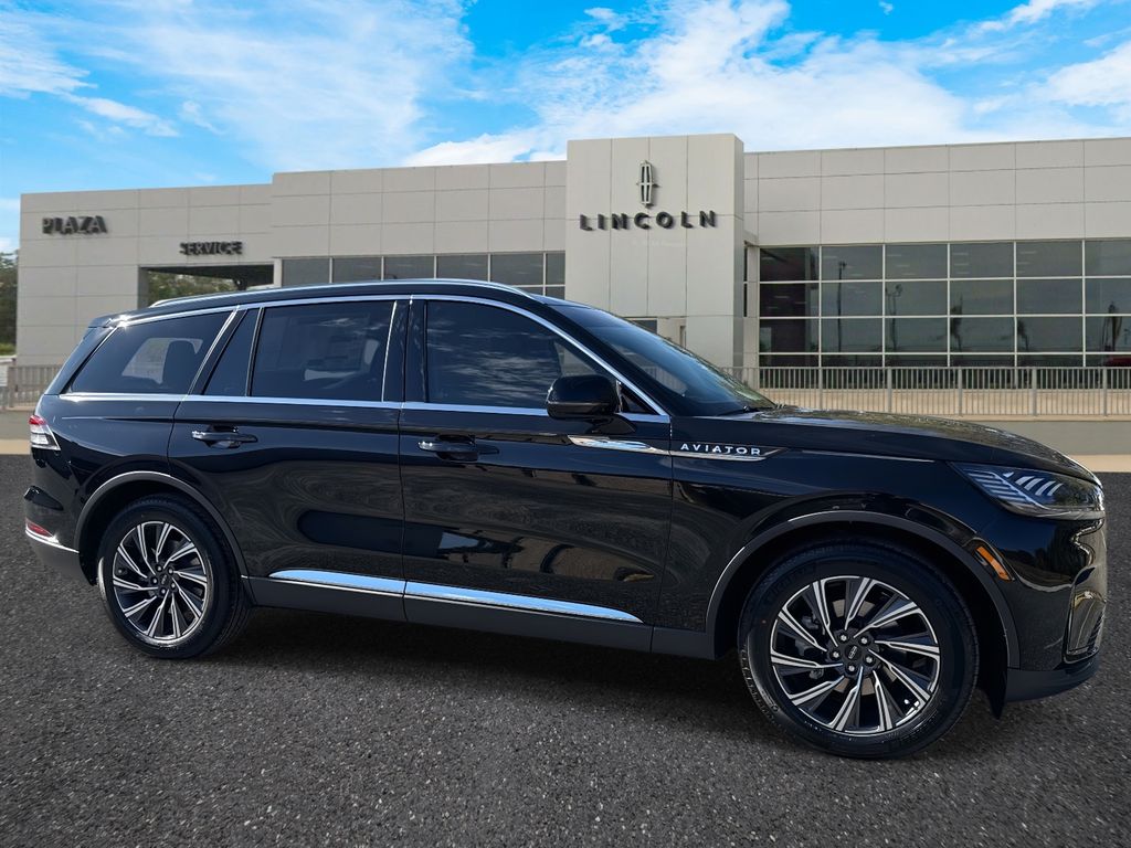 2026 Lincoln Aviator Premiere's photo