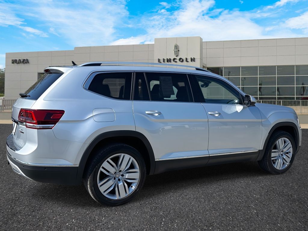 2018 Volkswagen Atlas V6 SEL Premium photo 3