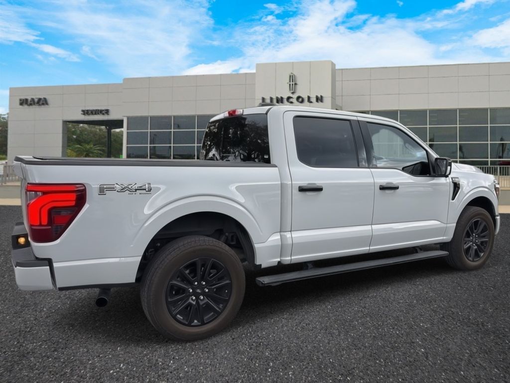 2024 Ford F-150 Platinum photo 3