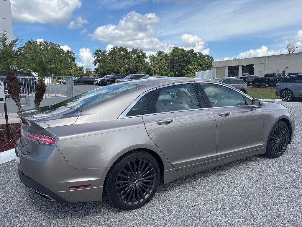 2018 Lincoln MKZ Reserve photo 2