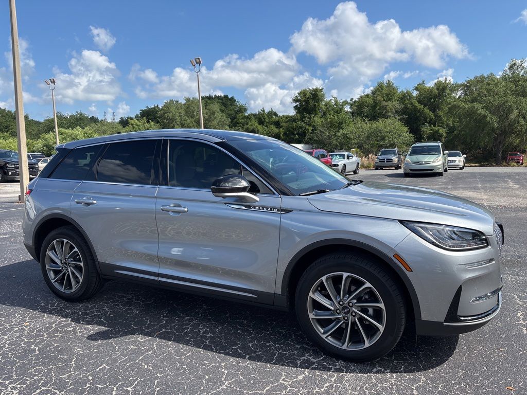 2023 Lincoln Corsair FWD's photo