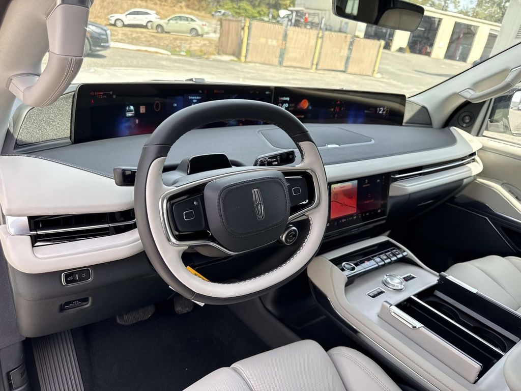 2026 Lincoln Navigator Reserve - Photo 35