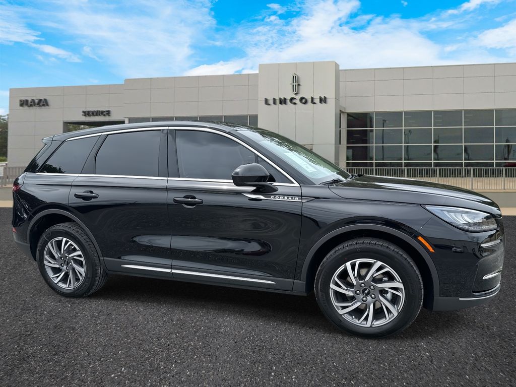 2025 Lincoln Corsair Premiere