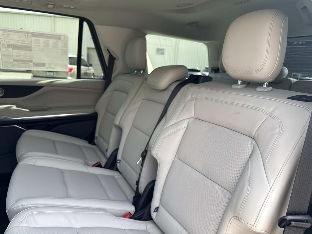 2026 Lincoln Navigator Reserve - Photo 15
