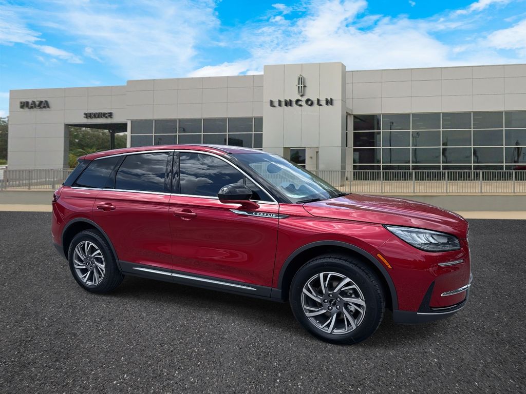 2025 Lincoln Corsair Premiere