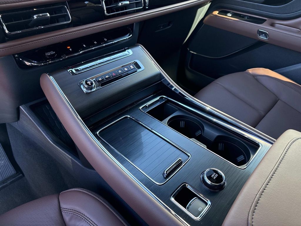 2026 Lincoln Aviator Reserve - Photo 26