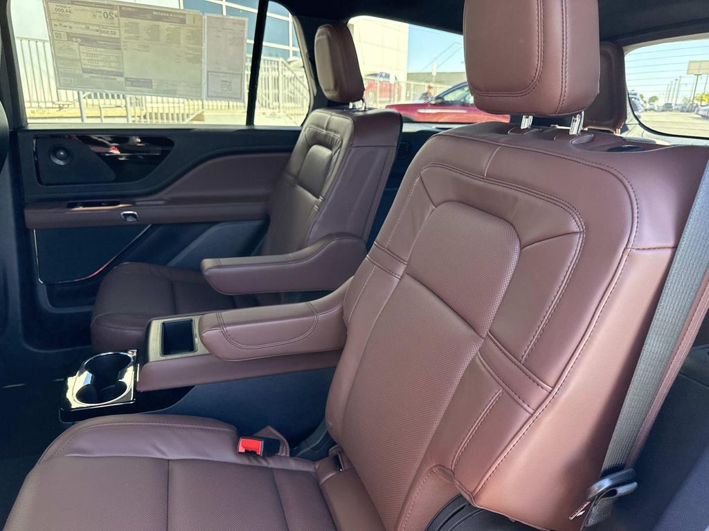 2026 Lincoln Aviator Reserve - Photo 14
