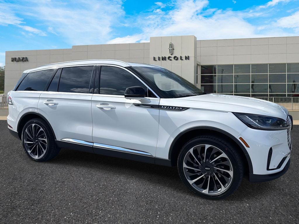 2026 Lincoln Aviator Reserve's photo