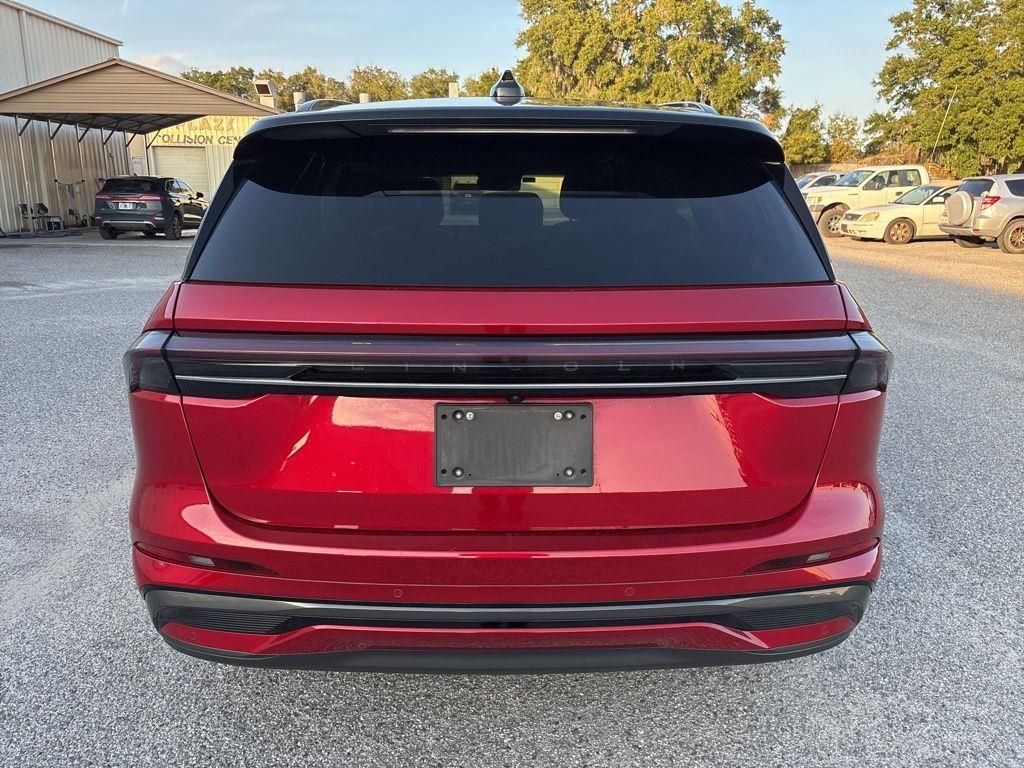 2024 Lincoln Nautilus Reserve photo 4