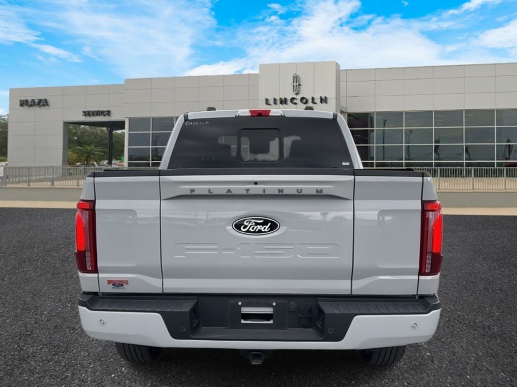 2024 Ford F-150 Platinum photo 4