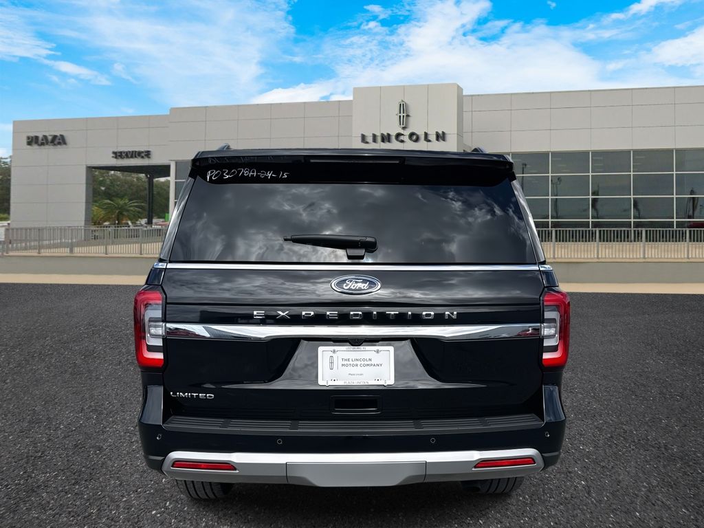 2024 Ford Expedition Limited photo 2