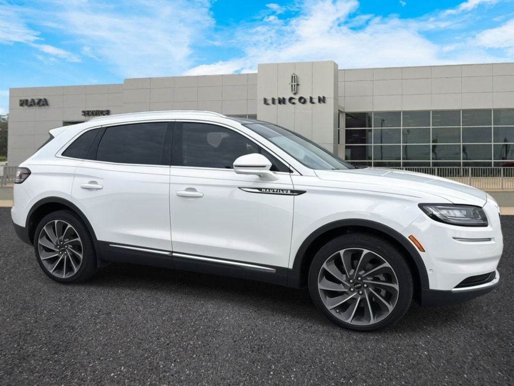 2021 Lincoln Nautilus Reserve's photo